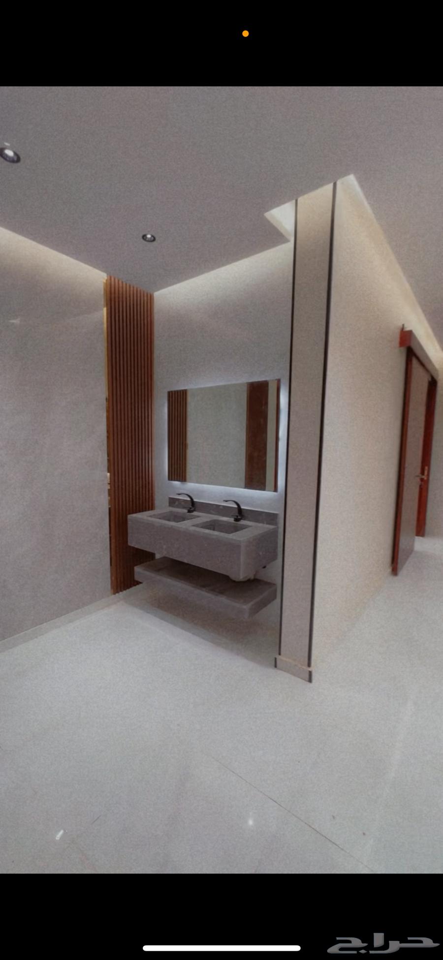 Large 6-room apartment with independent entrance and courtyard for sale, freehold63611893007875113