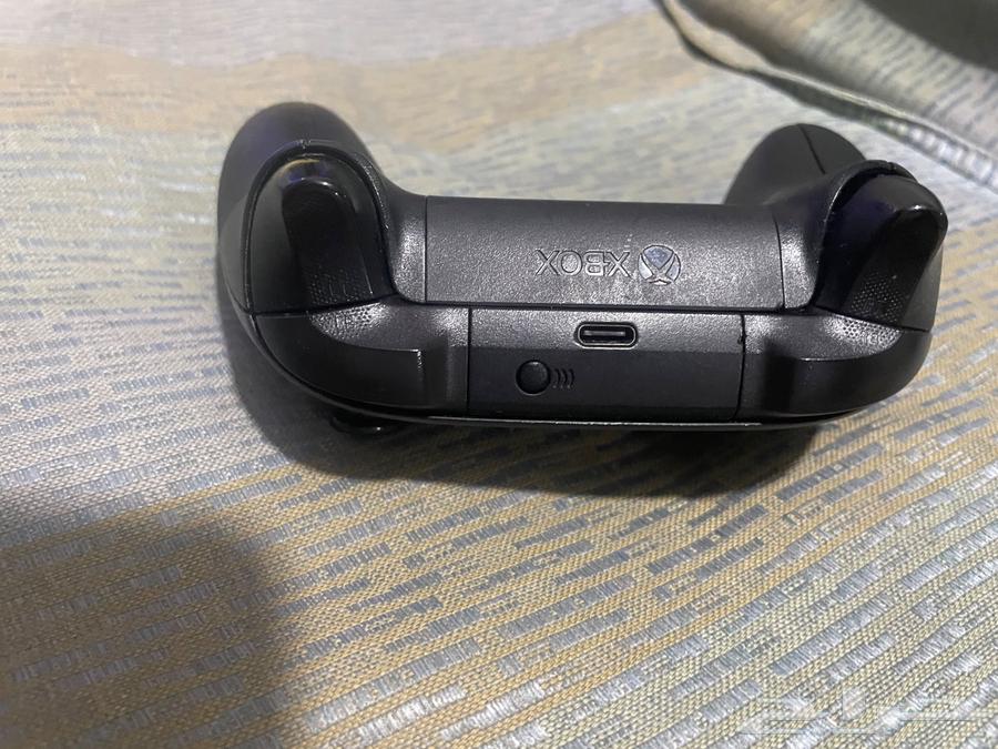 Xbox Series X Controller63726184072578112