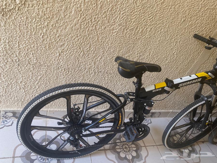 Bicycle for sale, almost new, used for less than a week63728905916803113