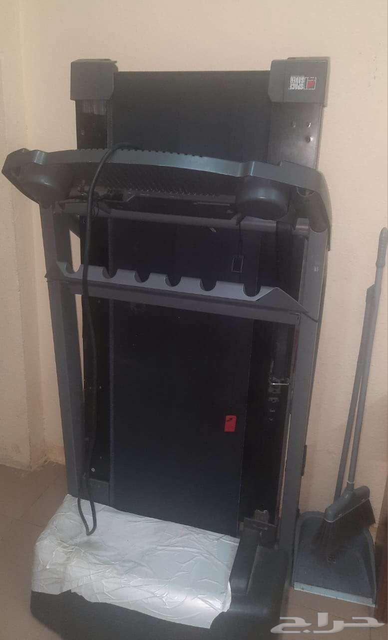 جهاز مشى رياضى يحتاج صيانه --مطلوب 100 ريال63732277409539110