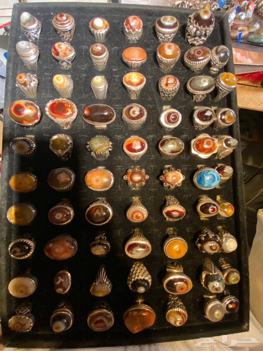 Sulaimaniyat. Distinctive. Eye and eyelash63730314264323110
