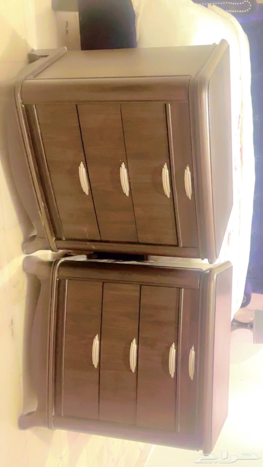 اتنين كومود خاص يغرفه نوم. خشب ممتاز محمل وتقيل63736971213313110