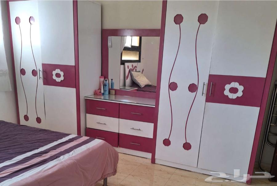 غرفةنوم تفصيل خشب نوع اول واكسسوارات ايطاليه63730128752642110