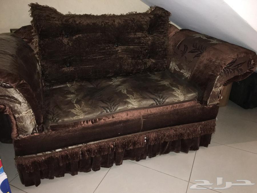 كنبة بنية للبيع63734521120259110