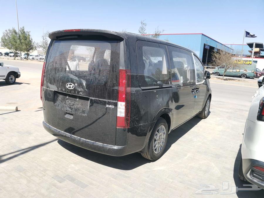 Hyundai Staria 9-Seater Diesel 2025 Model63618043195139114