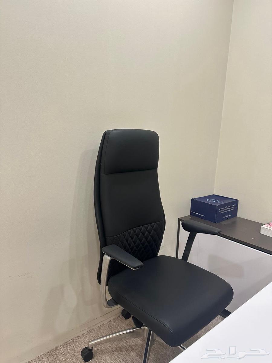 اثاث مكتبي للبيع اخو الجديد للبيع63746681086849114