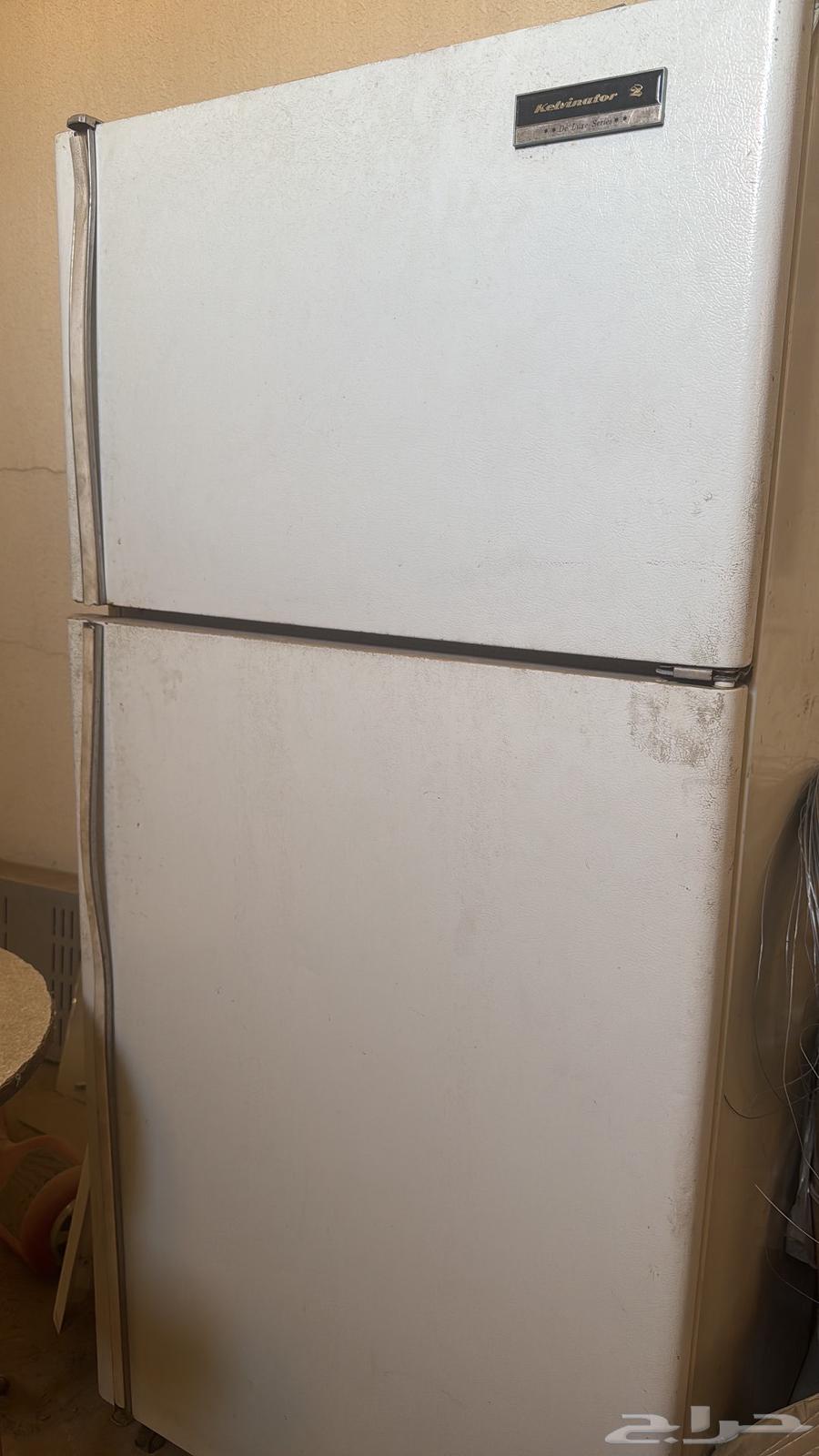Refrigerator in good condition, contact via WhatsApp63744605027458110
