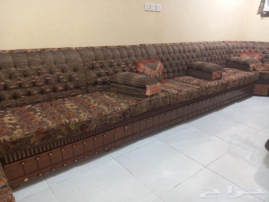 كنب للبيع63746680929410112