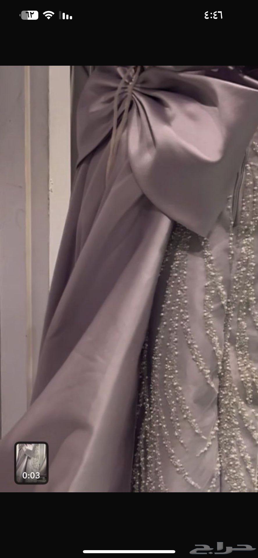 New evening dress, unworn with its tag, size M63752057360643111