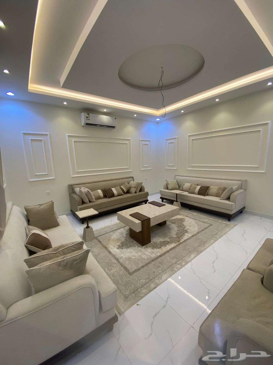New brother's sofa set with carpet and curtain63766742557954110