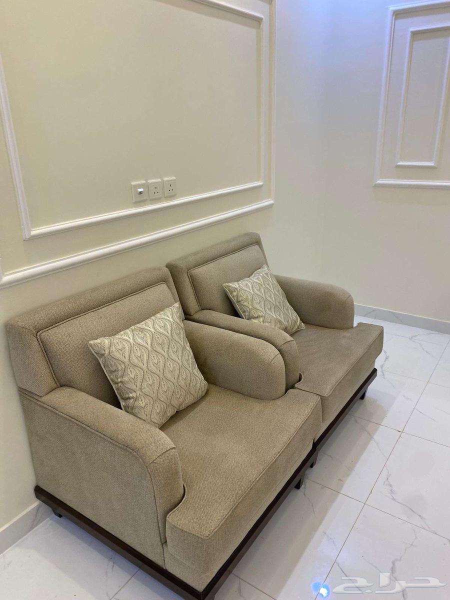 New brother's sofa set with carpet and curtain63766742557954111