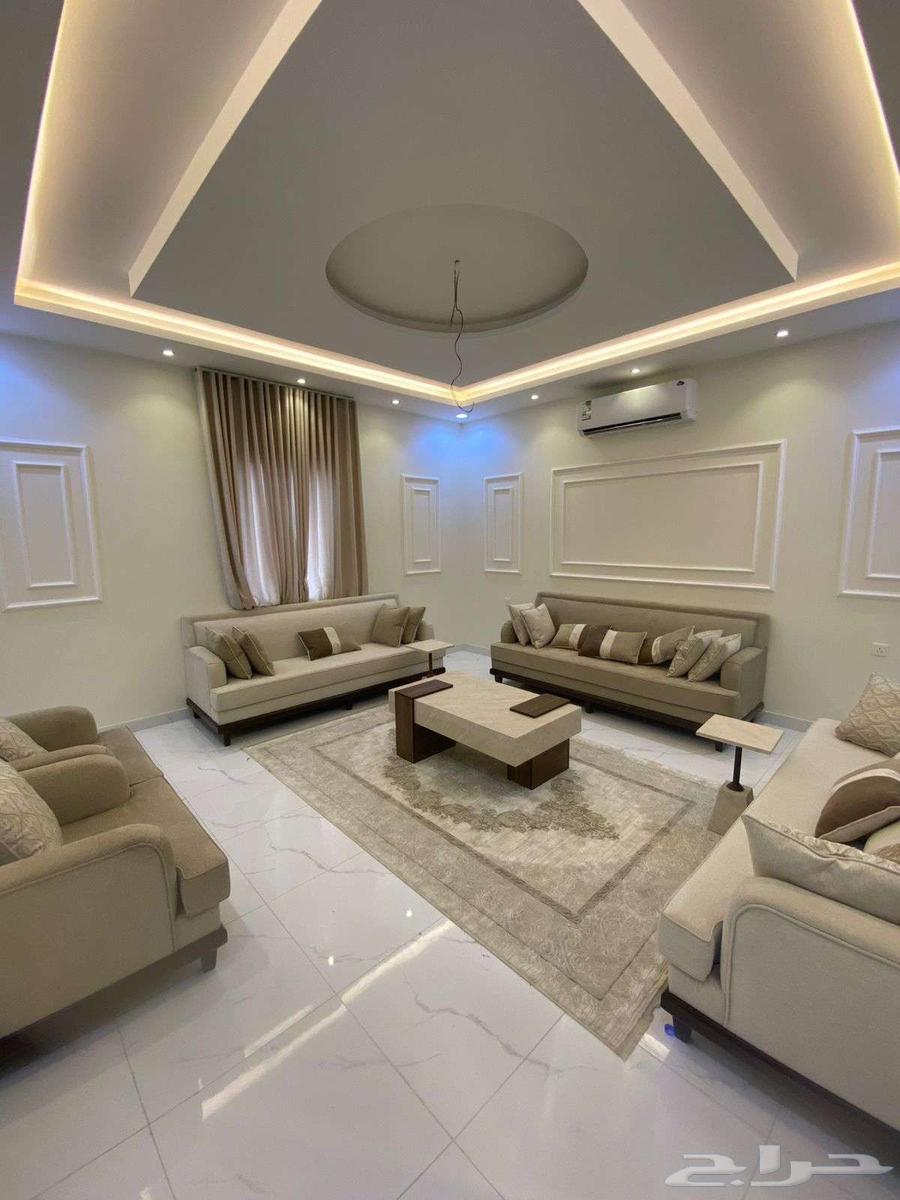New brother's sofa set with carpet and curtain63766742557954112
