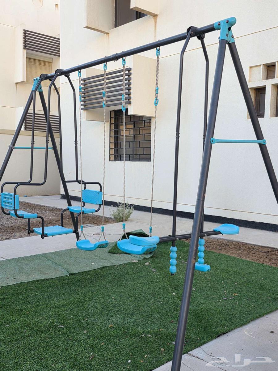 مرجيحة شبه جديدة للبيع63754019644162114