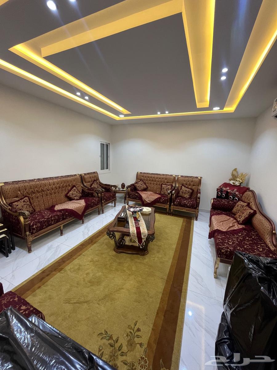 كنب مجلس للبيع63754305437955114