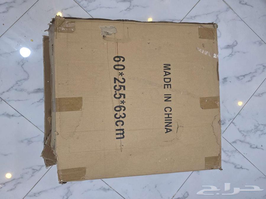 فقاسة 98 بيضة   وكيلها بالرياض موجود63756955332353110