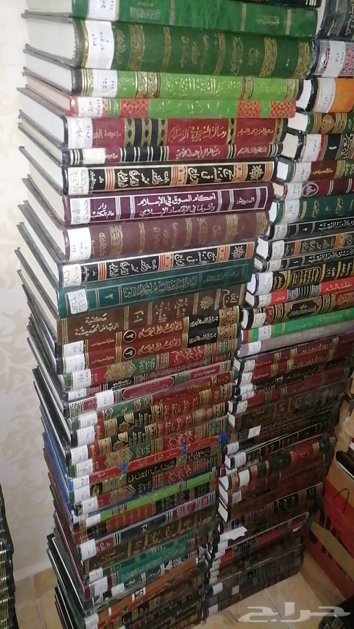 للبيع كتب العدد الفين كتاب63742551573762113