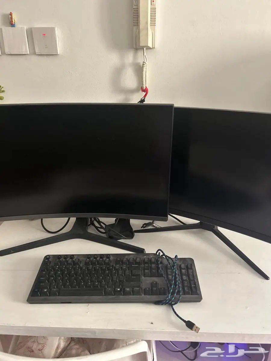 Complete gaming setup with two monitors for urgent sale63769916945153112