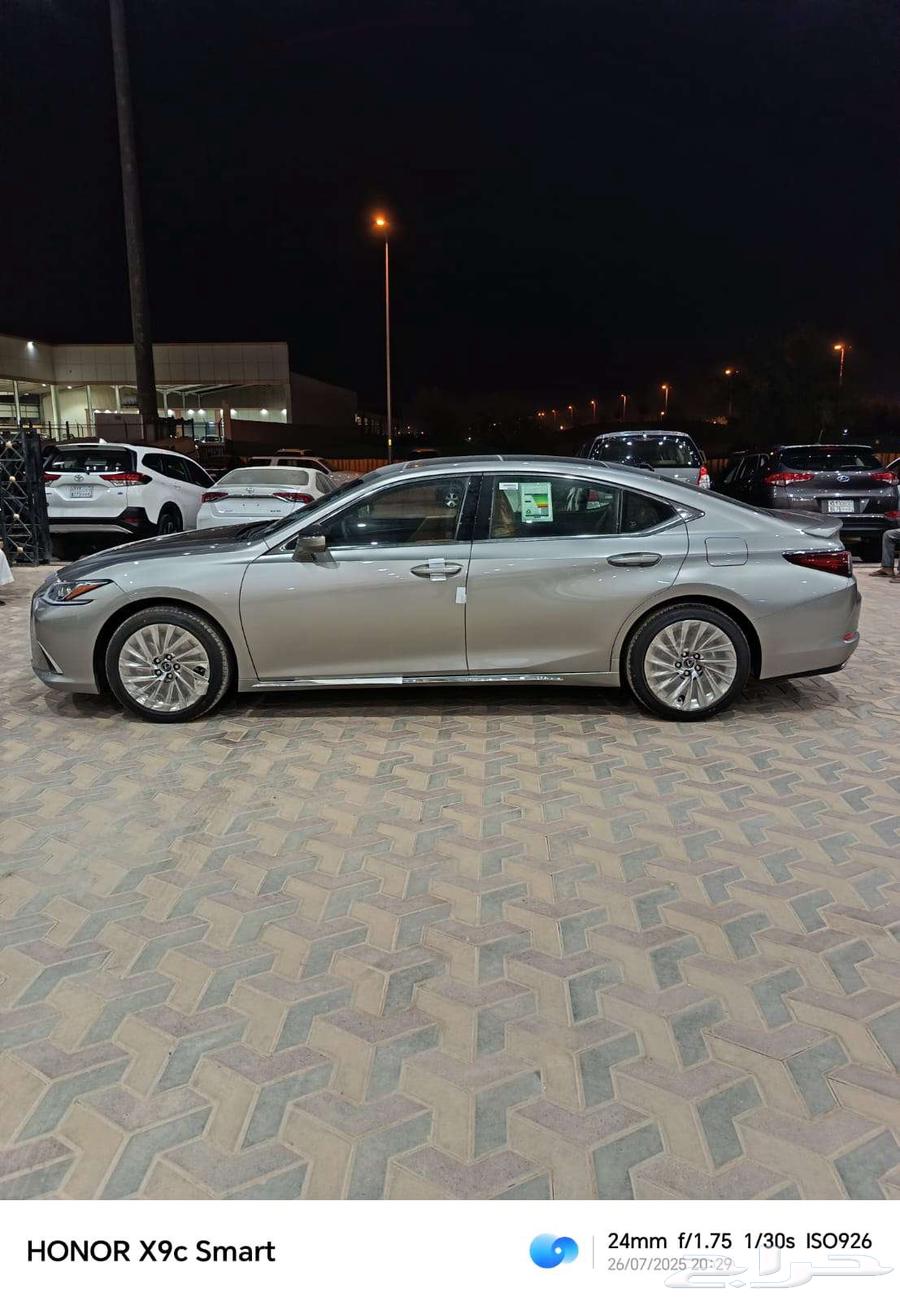 Lexus ES350 Saudi CC 202563618045019010113