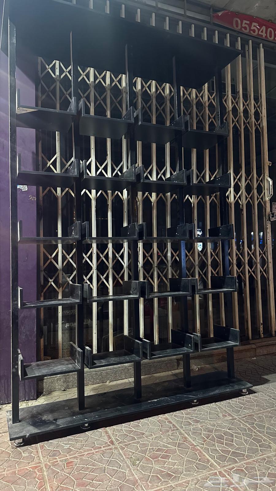 Storage shelves .. storage shelf63771690022275111
