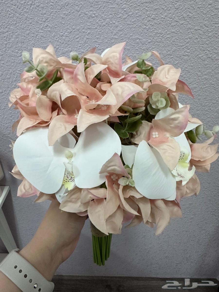 فستان زواج جديد لبسه وحده مع الطرحه والمسكه63776205678082111