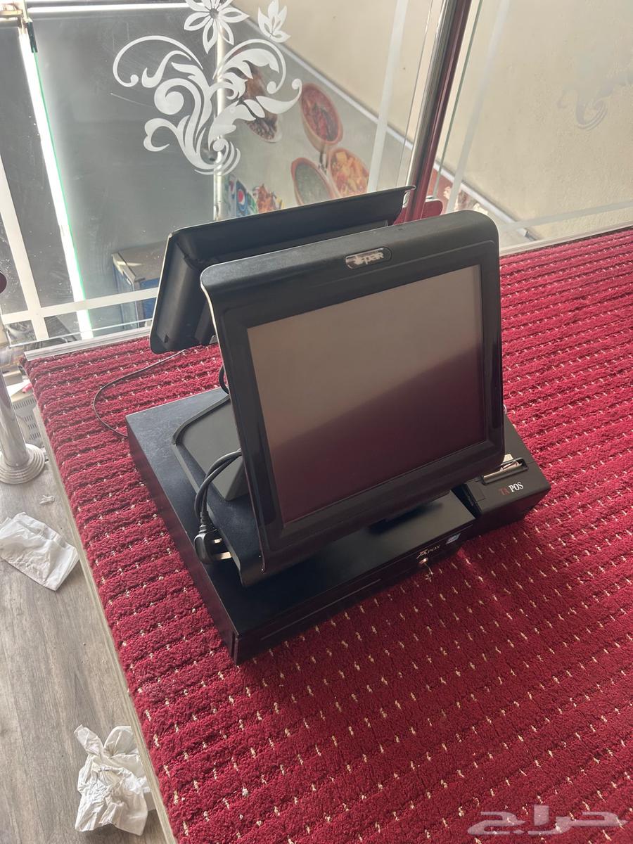 Clean cashier machine with printer and two screens63777895215746113