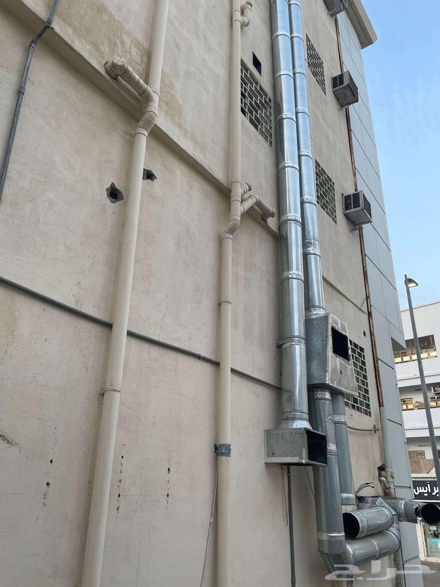 مبخرة مطعم شبه جديده اربعه أدوار63782909053314111
