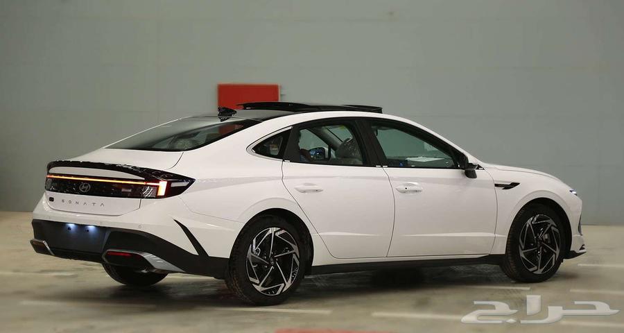 Technology and Elegance in One Car Hyundai Sonata Smart 202563921548498945113