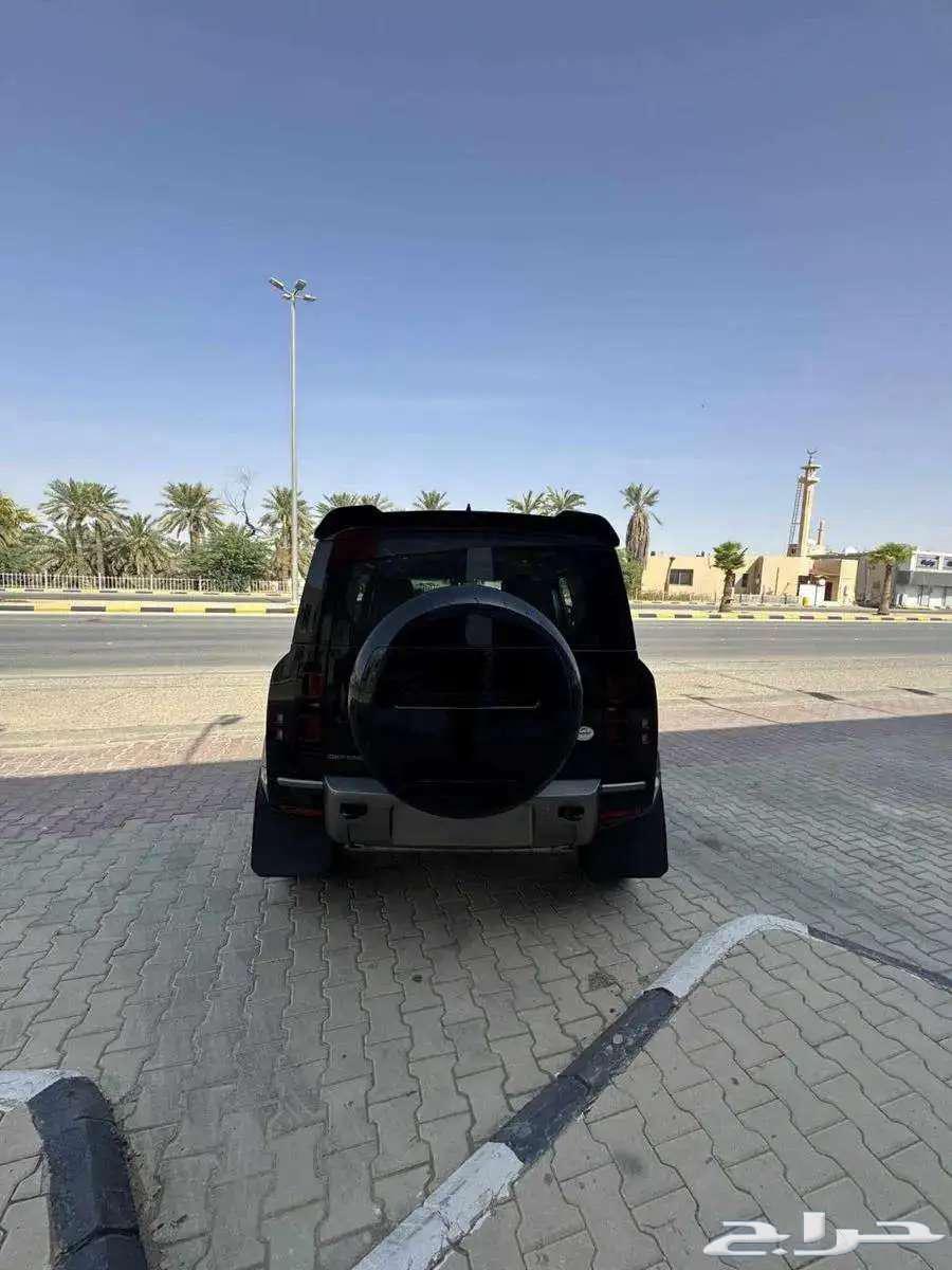 Land Rover Defender HSE X-DYNAMIC Model 202563937805242369113