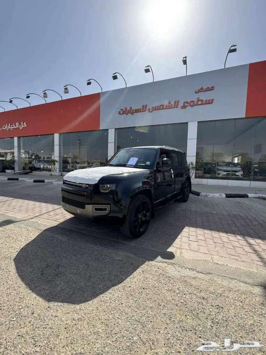 Land Rover Defender HSE X-DYNAMIC Model 202563937805242369110