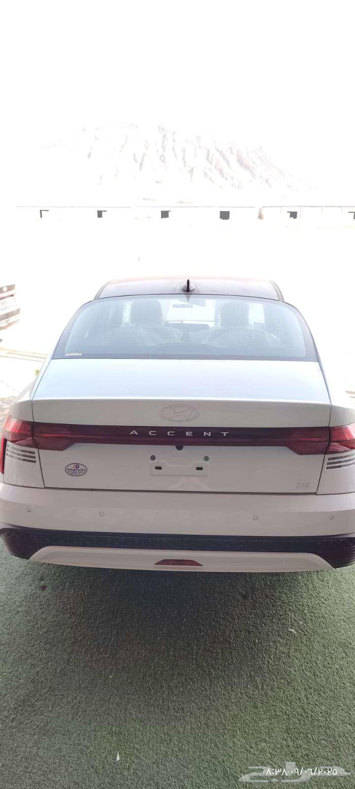 Hyundai Accent Smart 1.5 Model 2025 White with Black Roof63965346899203114