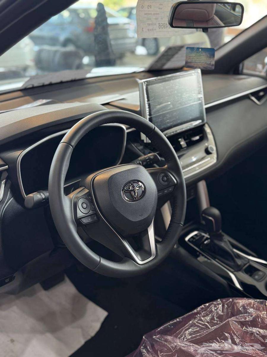 Corolla Cross (Two-Payment Plan for 2, 3, and 4 Years)63984910078851111