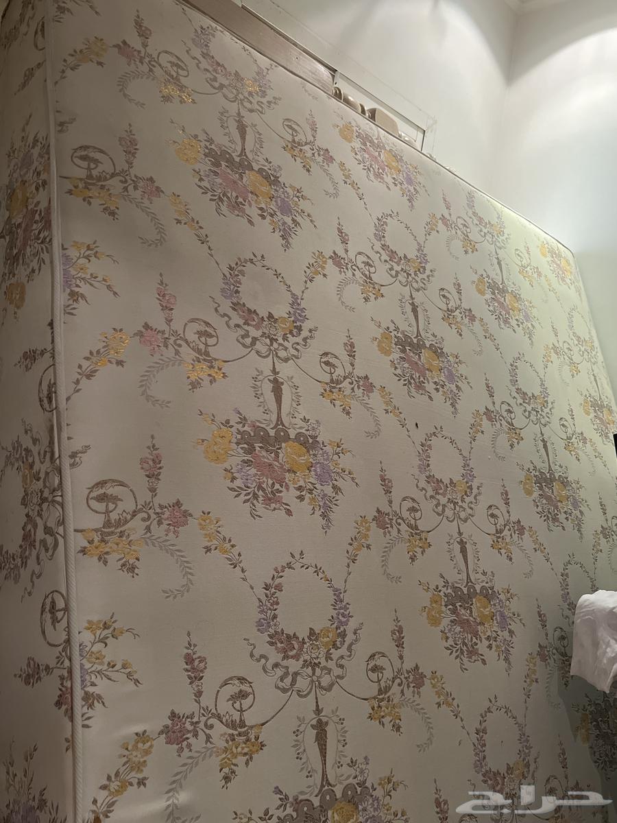 Double bed in excellent condition with a free medical mattress63699429866498110