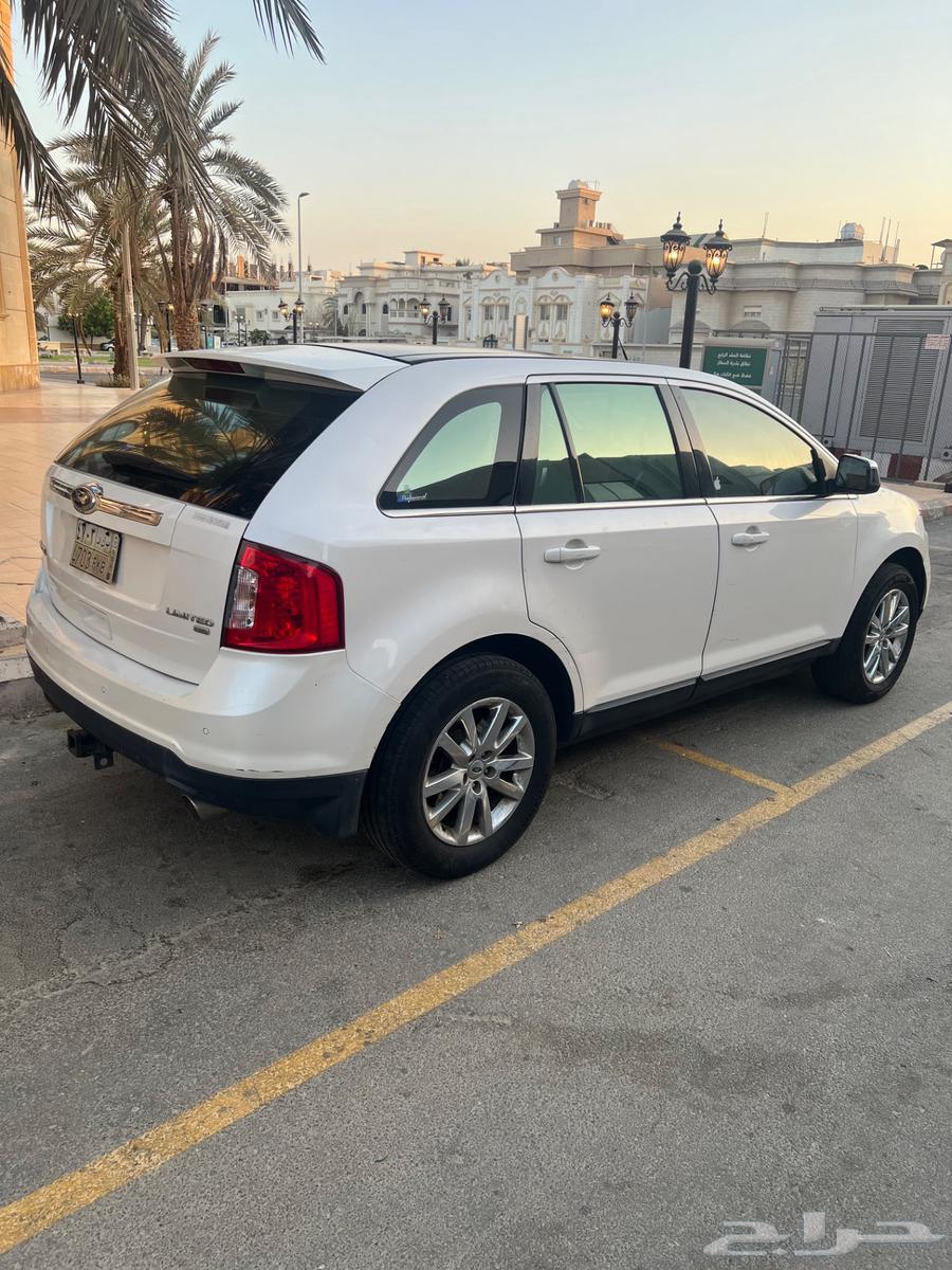 فورد ايد  2011ابيض فول ماكينة جير مكيف ع الشرط مفحوص64012379090435113