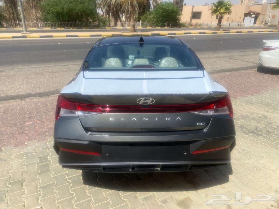 Hyundai Elantra Smart 2.0 Model 202663991630867201113