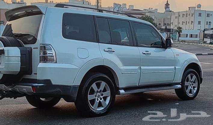 Mitsubishi Pajero, single owner from agency64015988349953110