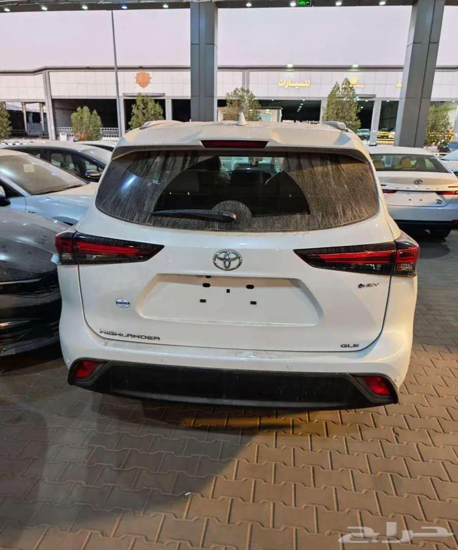Toyota Highlander GLE and GLE 2025 for Sale Cash or Installment64101908237059112