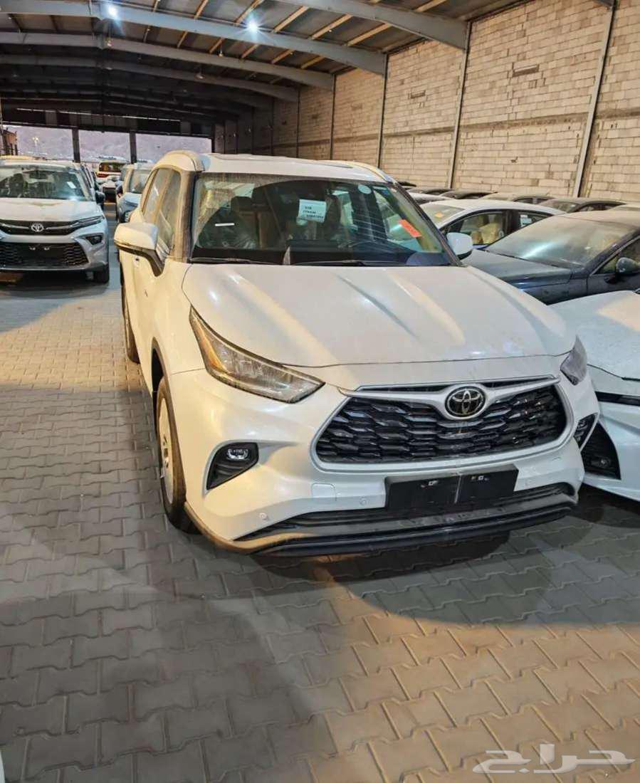 Toyota Highlander GLE and GLE 2025 for Sale Cash or Installment64101908237059111
