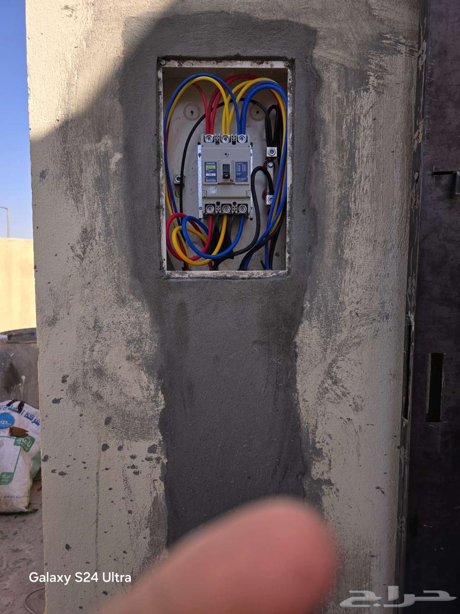 Electrician .. all building electrical works .. extension .. finishing ..63613933788803112