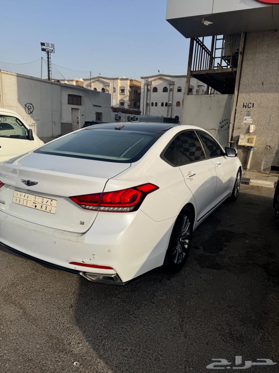 تم البيع جينيسس 2015 مالك اول64073293332865114