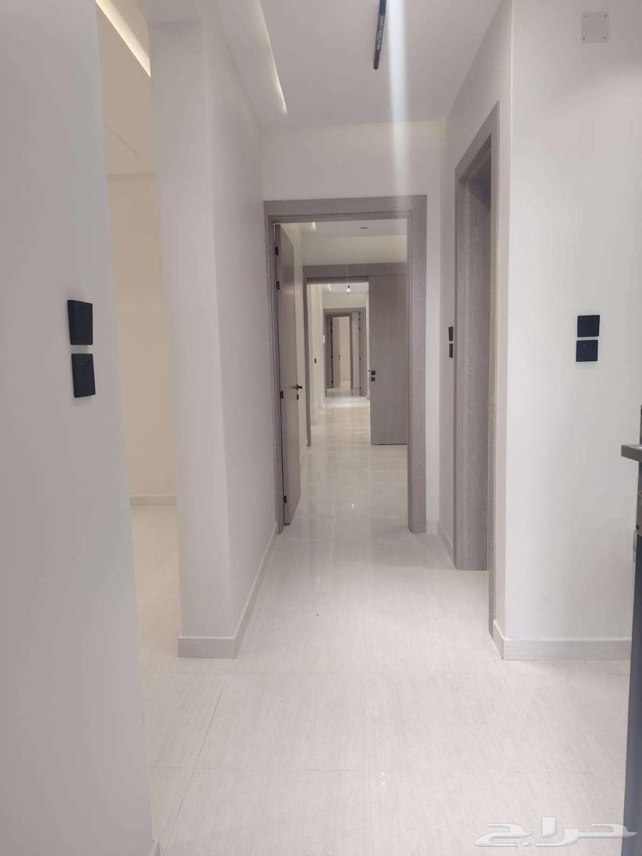 For sale, ground floors and upper roofs in Ahad Rufaydah63612337269123113