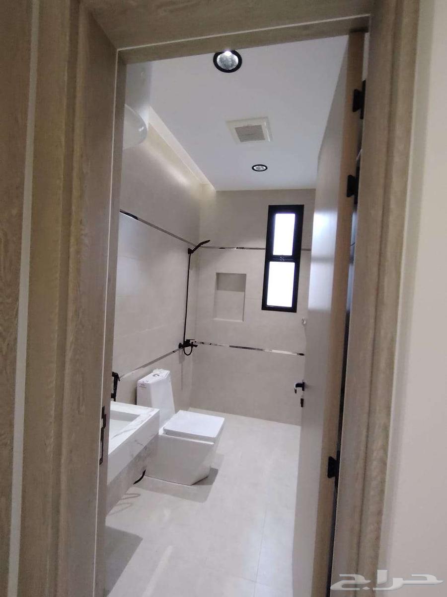 For sale, ground floors and upper roofs in Ahad Rufaydah63612337269123114