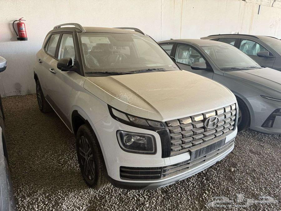 Hyundai Venue 2025 Comfort White with Black Roof, Lowest Price in the Market64068822511106111