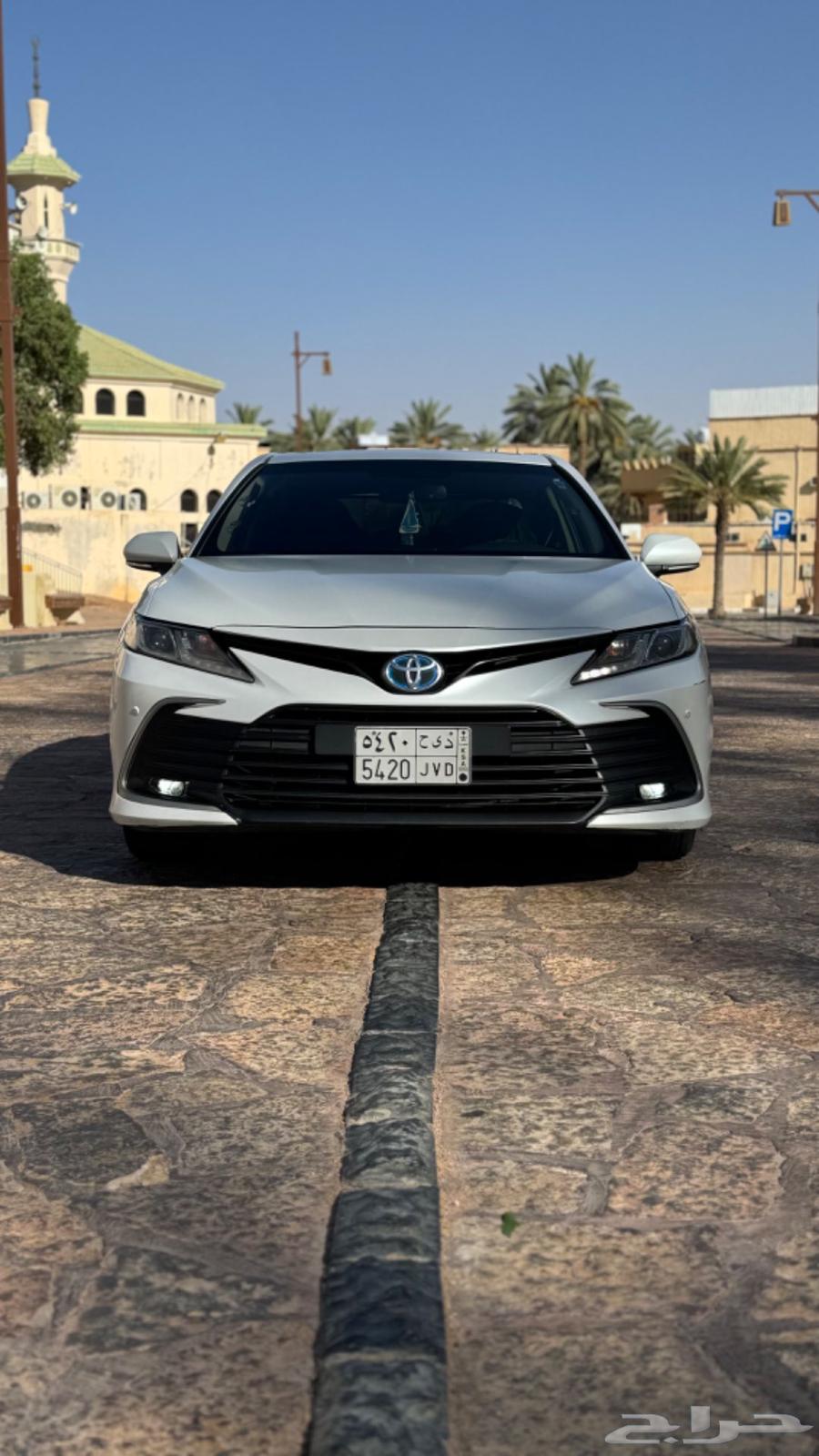 2021 Camry Hybrid GLE Clean Refer to My Advertisement64101912950785110