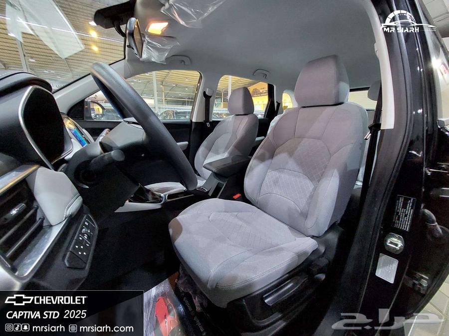 Chevrolet Captiva LS Standard Model 202564101916462082114