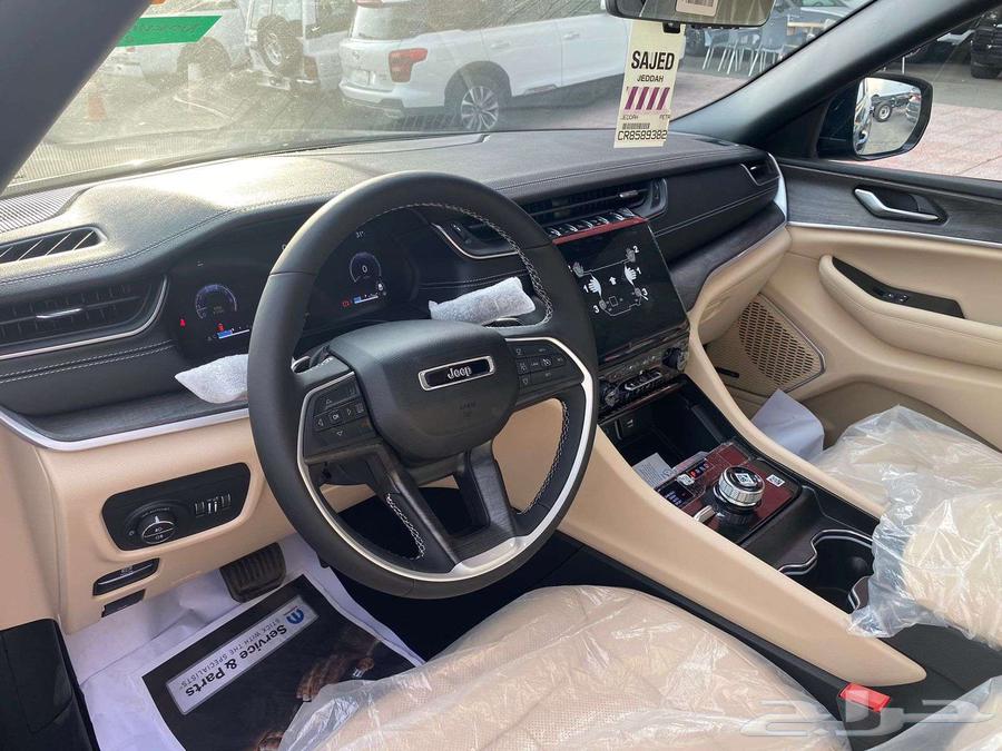 جيب جراندشيروكي ليميتد بلس 3.6 2024 اقساط وكاش عرض خاص64101926637186112