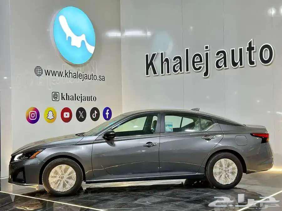 Nissan Altima Standard Model 202564102012932353112