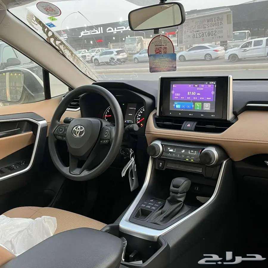 تويوتا راف فور استاندر دبل 2025 بنزين64101915411970114