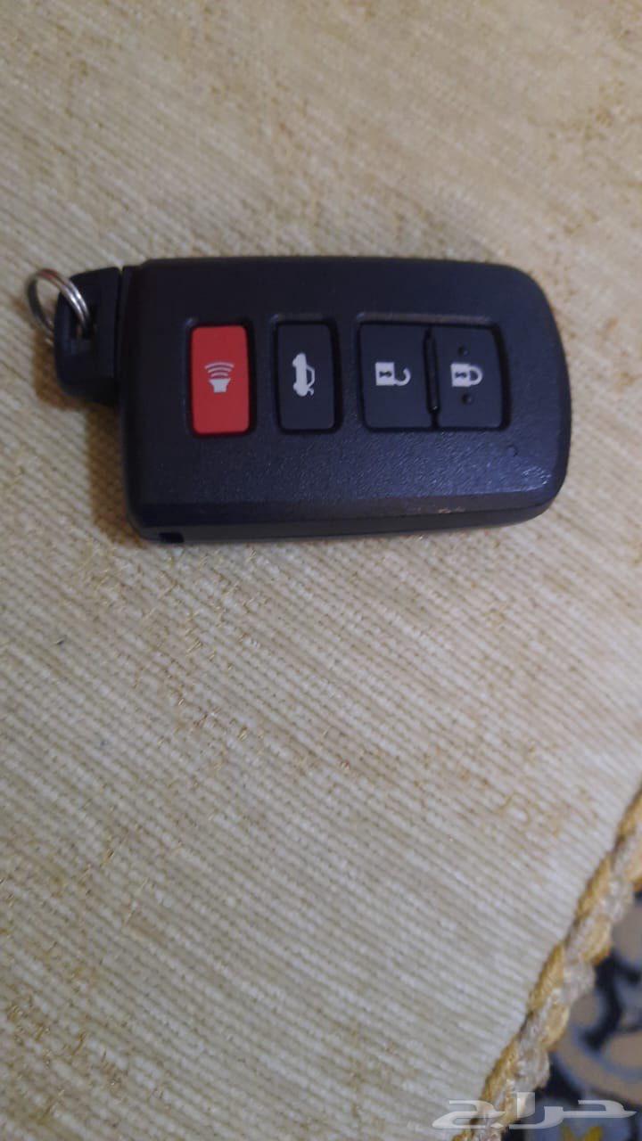 Toyota Corolla 2014 remote control, unused, directly from the agency64123591009539111