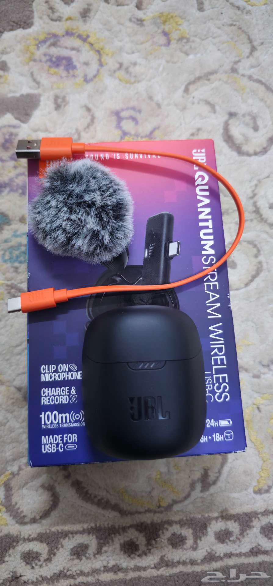 JBL QUANTUM STREAM WIRELESS Professional Wireless Microphone63897393878658114