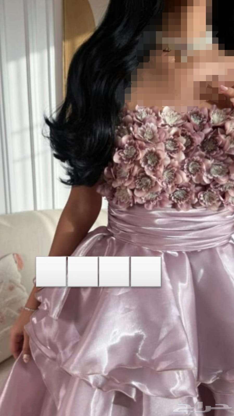 Suitable dress.63901984679555110